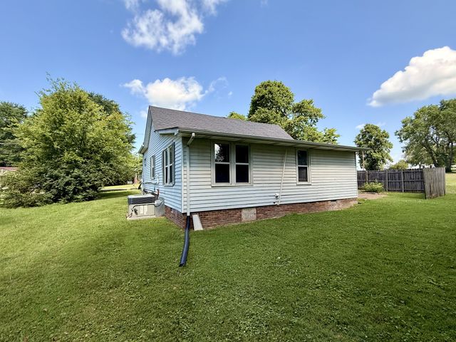 629 Martha Ave, Gallatin, TN 37066