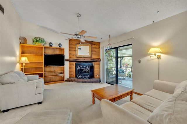 120 LAKE OAKS BOULEVARD, Longwood, FL 32750