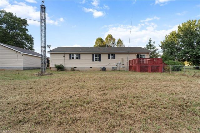 1980 Whitt Hunt Road, Pleasant Garden, NC 27313