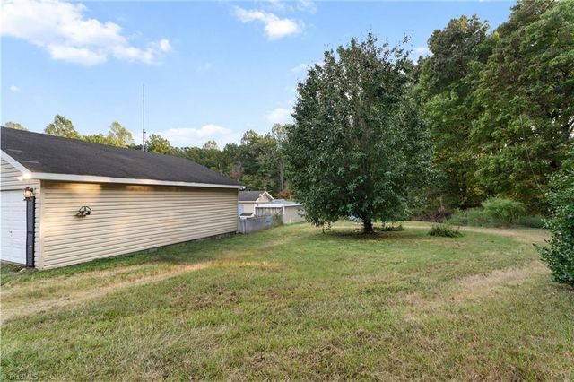 1980 Whitt Hunt Road, Pleasant Garden, NC 27313