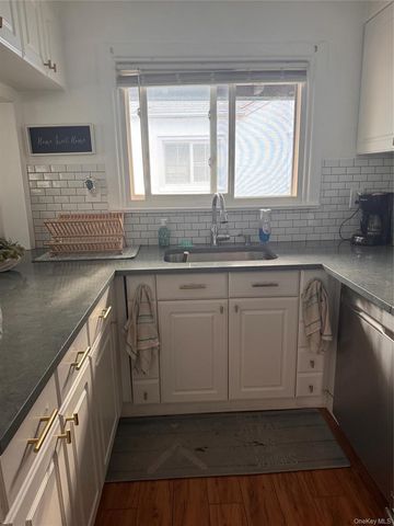 537 E Chester Street, Long Beach, NY 11561