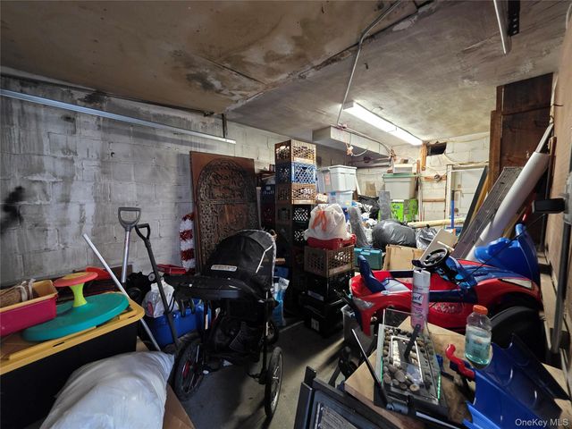 537 E Chester Street, Long Beach, NY 11561