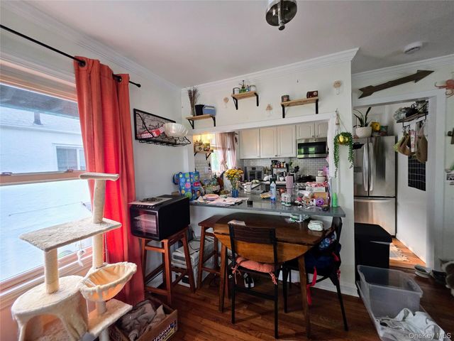 537 E Chester Street, Long Beach, NY 11561