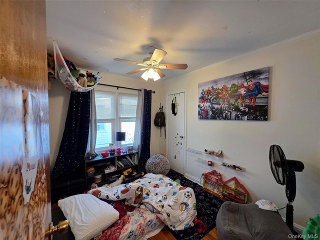 537 E Chester Street, Long Beach, NY 11561