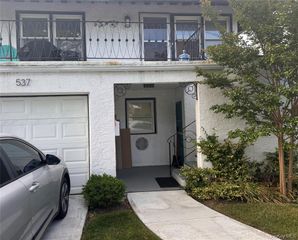 537 E Chester Street, Long Beach, NY 11561