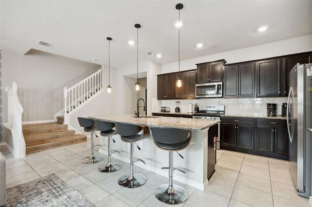 7455 OAKMOSS LOOP, Davenport, FL 33837