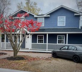 68 Yarnell Street, Brentwood, NY 11717