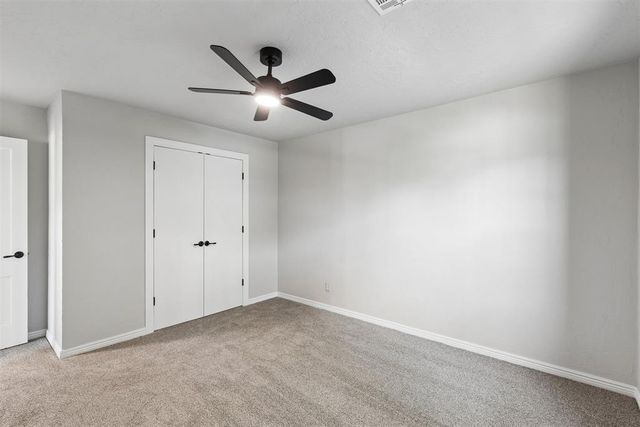 318 S Walnut Street, Apache, OK 73006