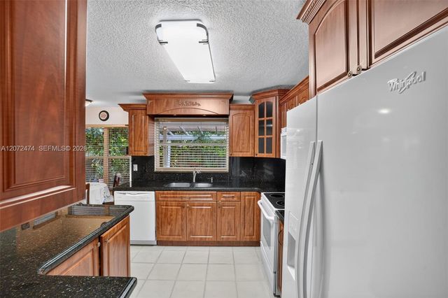 18253 SW 5th Street, Pembroke Pines, FL 33029