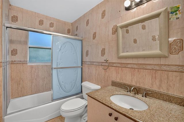 18253 SW 5th Street, Pembroke Pines, FL 33029