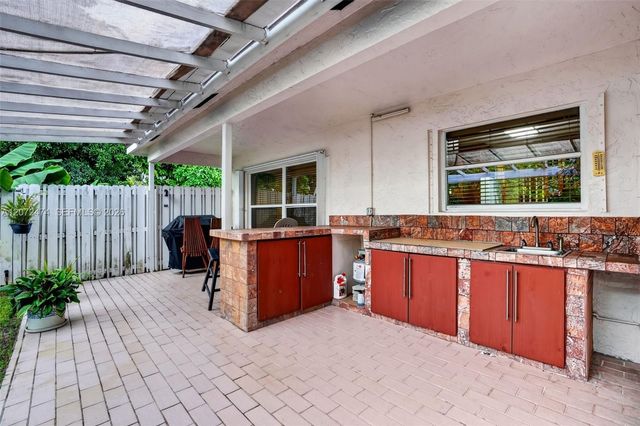 18253 SW 5th Street, Pembroke Pines, FL 33029