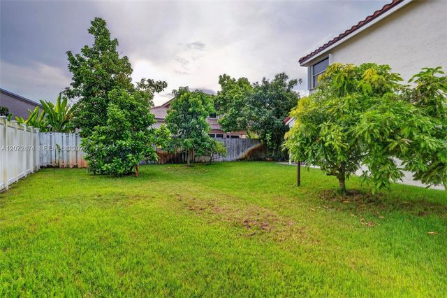 18253 SW 5th Street, Pembroke Pines, FL 33029
