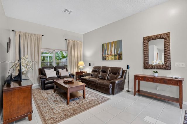 18253 SW 5th Street, Pembroke Pines, FL 33029