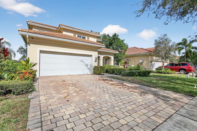 6720 Osage Circle, Greenacres, FL 33413
