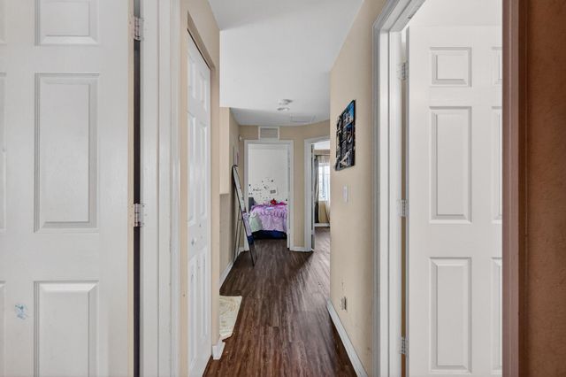 6720 Osage Circle, Greenacres, FL 33413