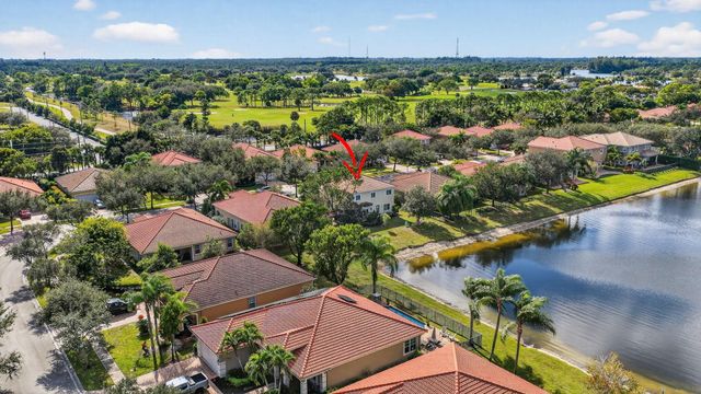 6720 Osage Circle, Greenacres, FL 33413