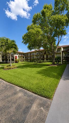 13500 SW 1st Street 114U, Pembroke Pines, FL 33027