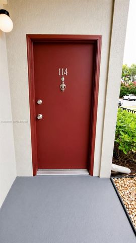 13500 SW 1st Street 114U, Pembroke Pines, FL 33027