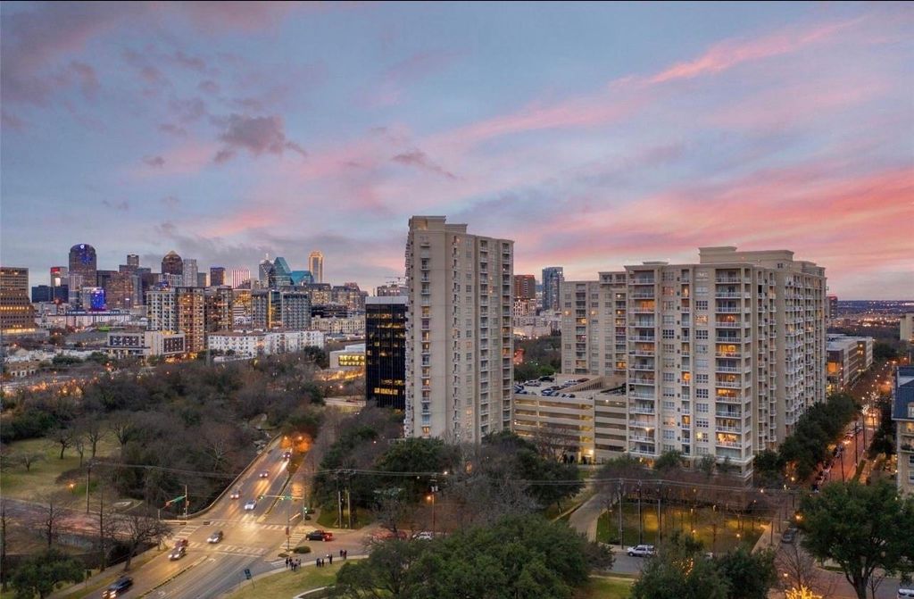 3225 Turtle Creek Boulevard 1117, Dallas, TX 75219