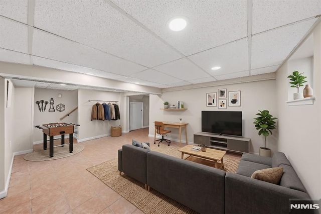 246 Belleview Terrace, Hillside, NJ 07205