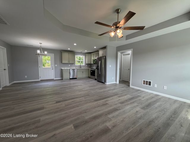 119 Quiet Springs Dr, Bardstown, KY 40004