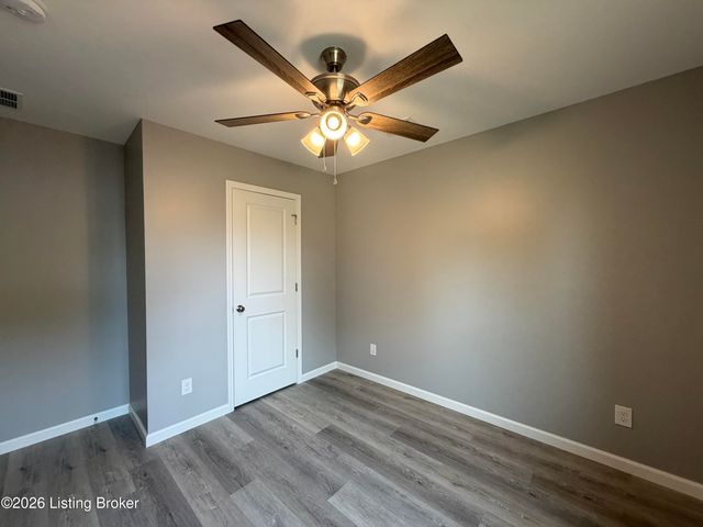 119 Quiet Springs Dr, Bardstown, KY 40004