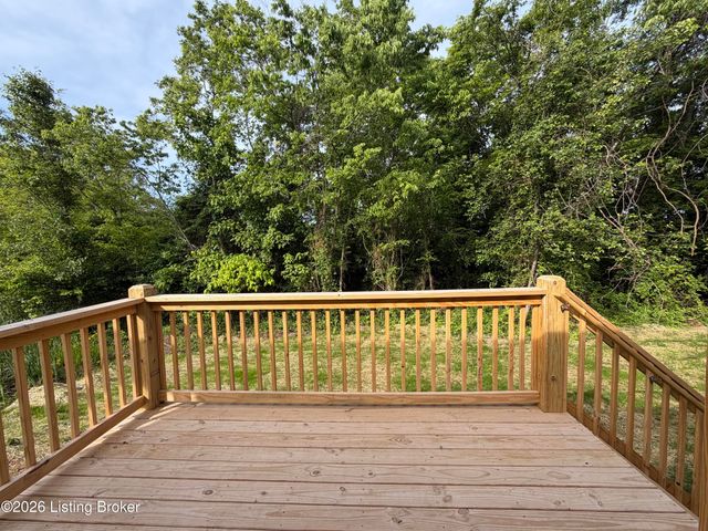 119 Quiet Springs Dr, Bardstown, KY 40004