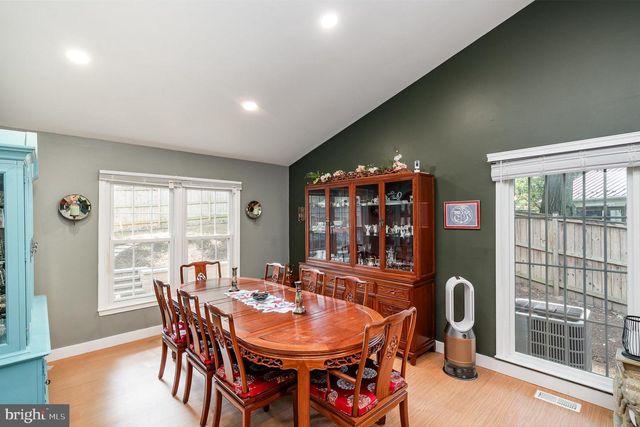 15425 BEACHVIEW DR, Dumfries, VA 22025