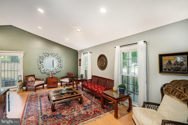 15425 BEACHVIEW DR, Dumfries, VA 22025