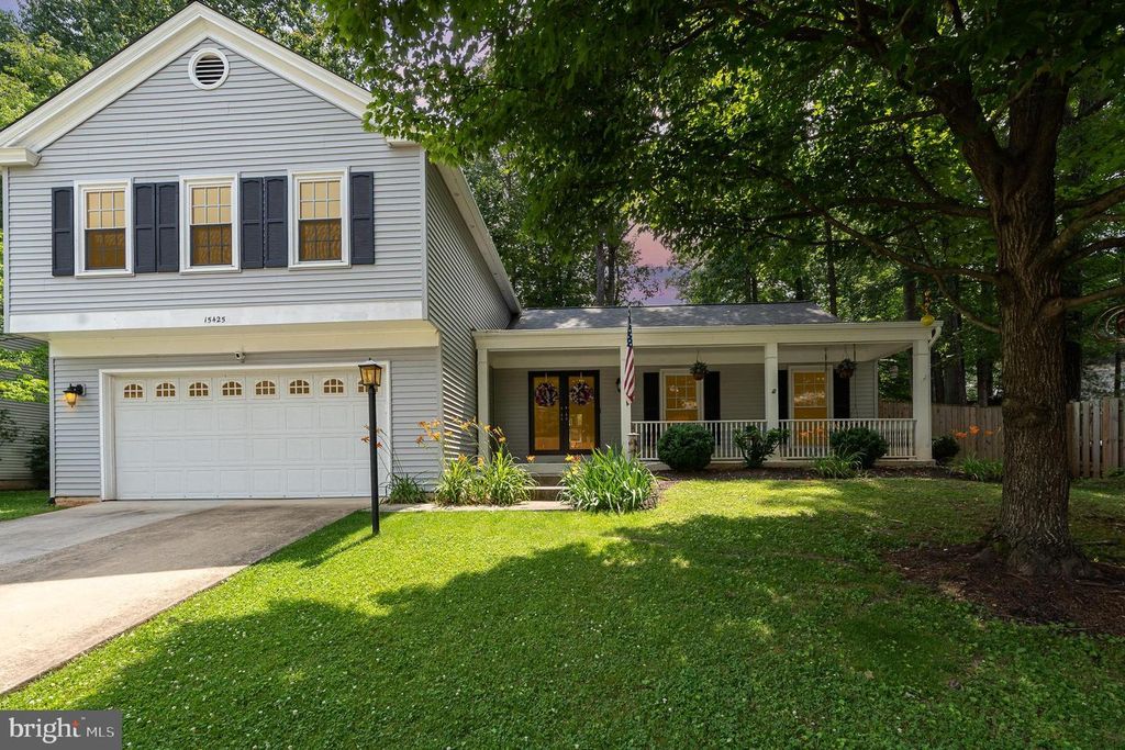15425 BEACHVIEW DR, Dumfries, VA 22025
