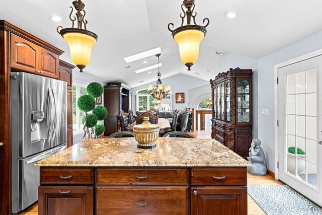 1298 Rebecca Rd, Dighton, MA 02764