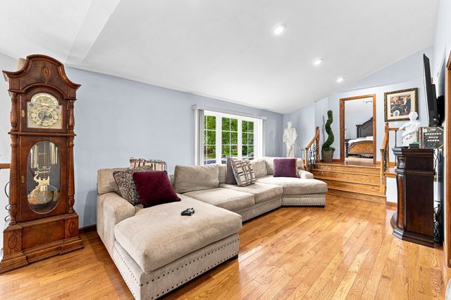 1298 Rebecca Rd, Dighton, MA 02764