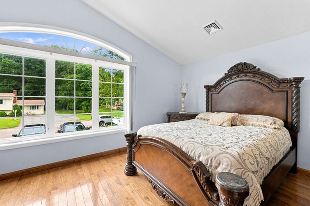 1298 Rebecca Rd, Dighton, MA 02764