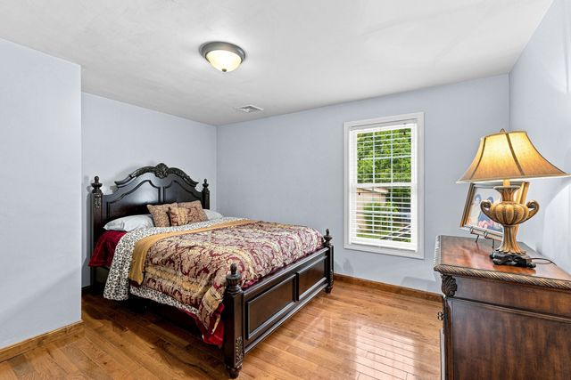 1298 Rebecca Rd, Dighton, MA 02764