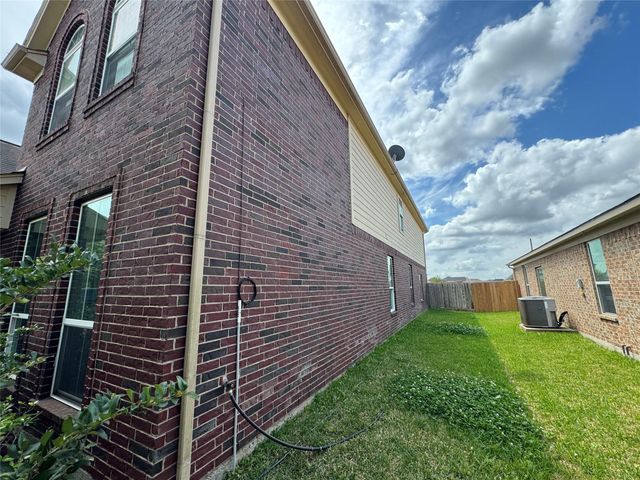 4610 Sedgewood Drive, Rosenberg, TX 77471