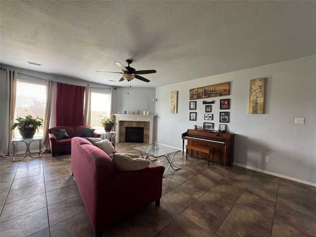 4610 Sedgewood Drive, Rosenberg, TX 77471