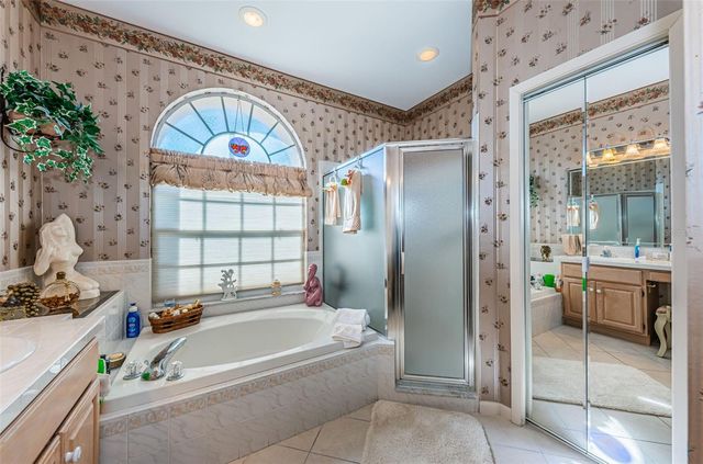 2700 JARVIS CIRCLE, Palm Harbor, FL 34683