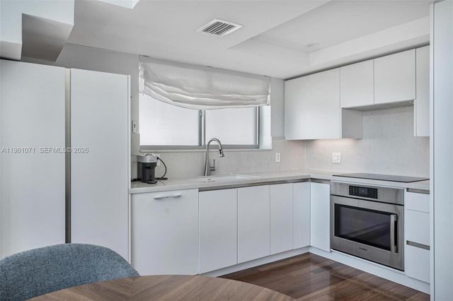 245 Michigan Ave LP-4, Miami Beach, FL 33139