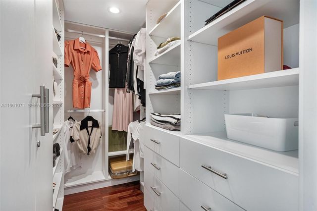 245 Michigan Ave LP-4, Miami Beach, FL 33139