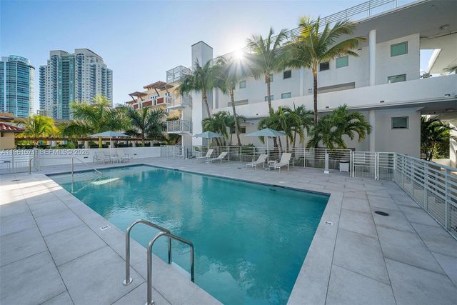 245 Michigan Ave LP-4, Miami Beach, FL 33139