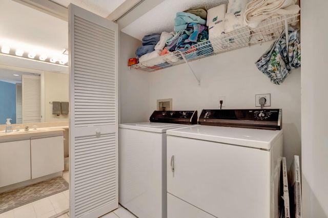 280 NW 67th Street B207, Boca Raton, FL 33487