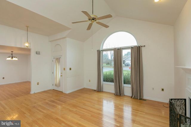 96 CHESTNUTWOOD WAY, Harpers Ferry, WV 25425