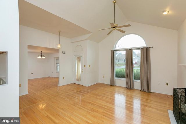 96 CHESTNUTWOOD WAY, Harpers Ferry, WV 25425