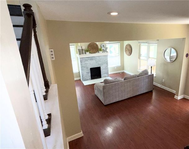 707 S Park Avenue, Independence, MO 64052