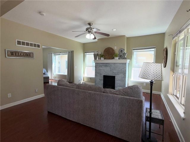 707 S Park Avenue, Independence, MO 64052