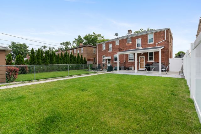 5129 S Menard Avenue, Chicago, IL 60638