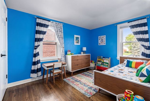 5129 S Menard Avenue, Chicago, IL 60638