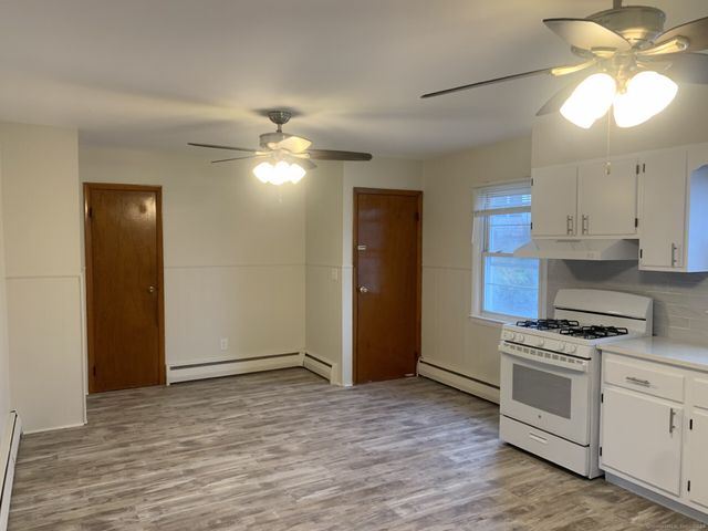 642 Beechmont Avenue, Bridgeport, CT 06606