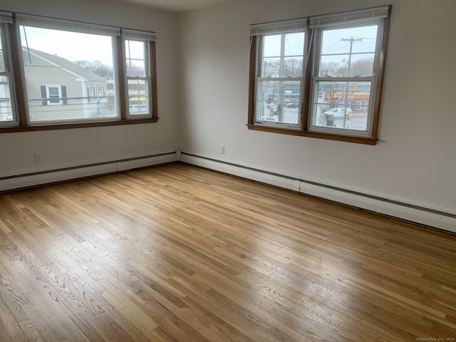 642 Beechmont Avenue, Bridgeport, CT 06606