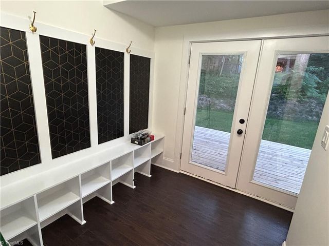 900 Gales Avenue, Winston-salem, NC 27103